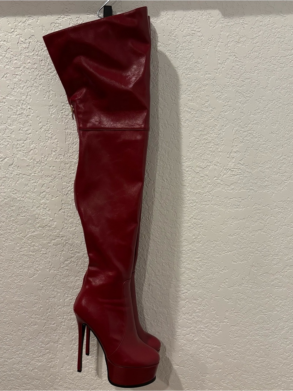 Women's Over-the-Knee Platform Stiletto Boots - Red